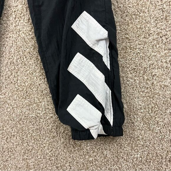 Vintage Adidas Swishy windbreaker training paint men's L - Picture 7 of 7